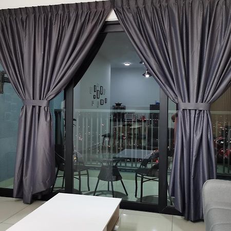 Le Pavillion Puchong By Widebed Upto 6Pax Apartment Куала Лумпур Екстериор снимка