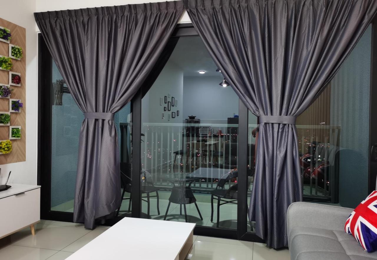 Le Pavillion Puchong By Widebed Upto 6Pax Apartment Куала Лумпур Екстериор снимка